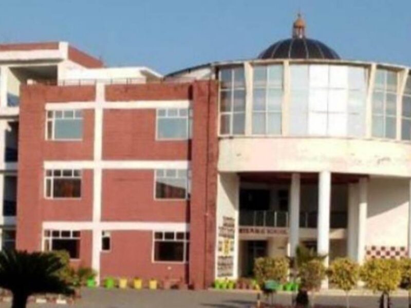 Metis Public School main building, Anta, Safidon